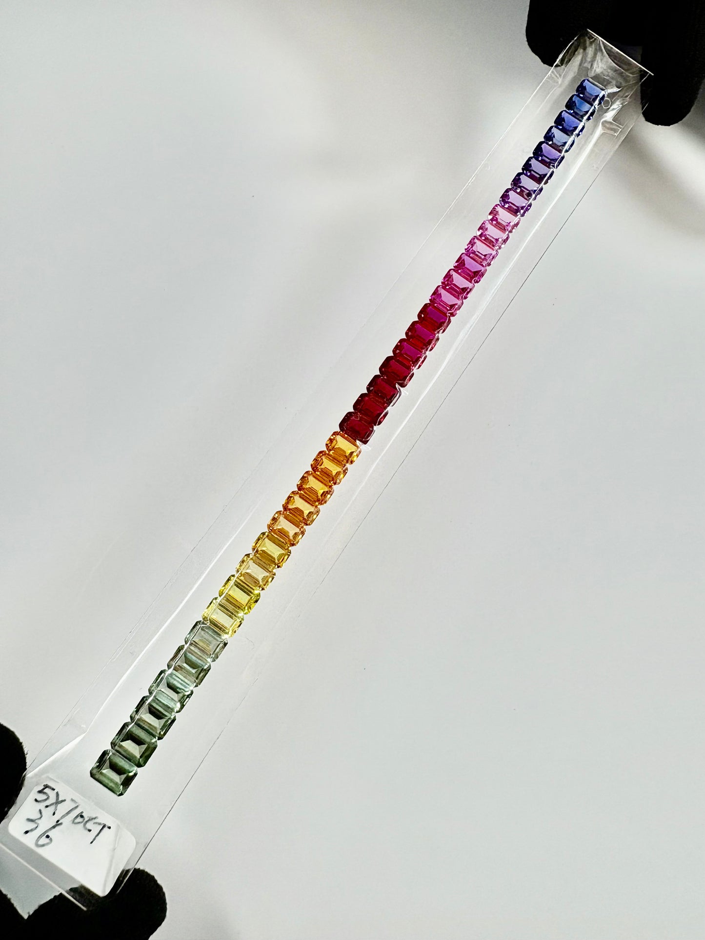 ZAFIRO RAINBOW LAB ESMERALDA 3X4 , 3X5 , 4X6 MM