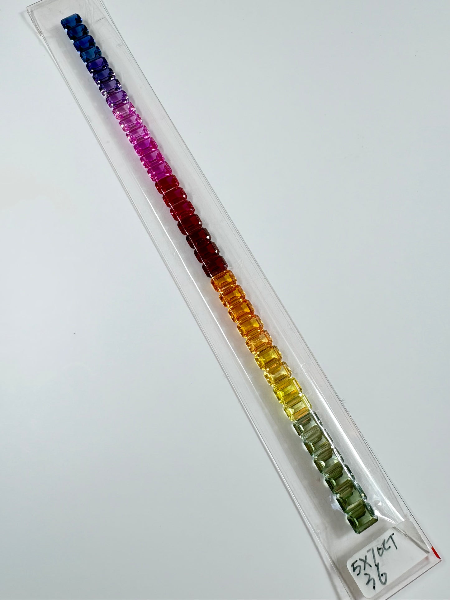 ZAFIRO RAINBOW LAB ESMERALDA 5 X 7 MM