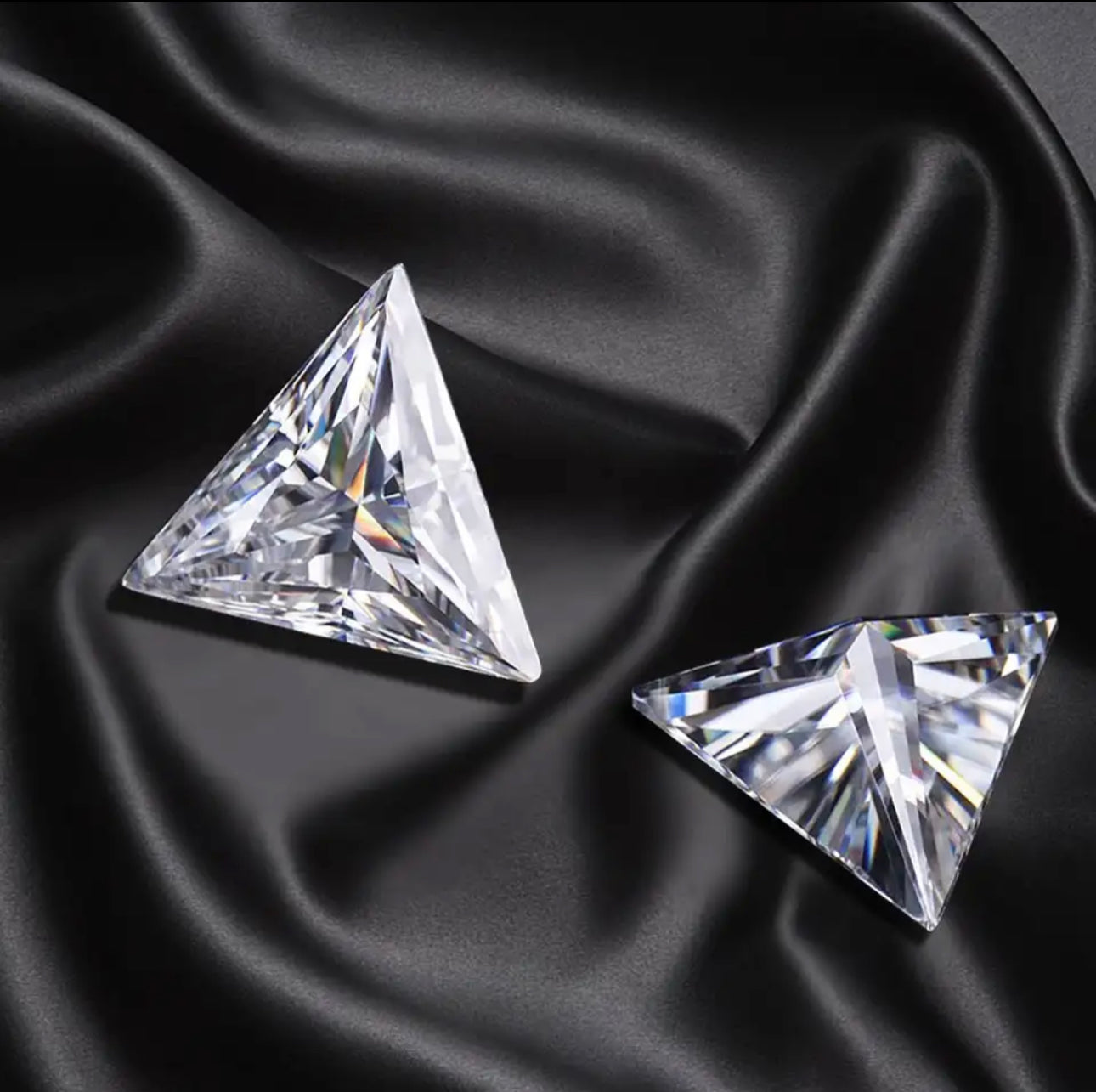 MOISSANITA GRA CORTE TRIANGULO 0.30CT 4X4MM