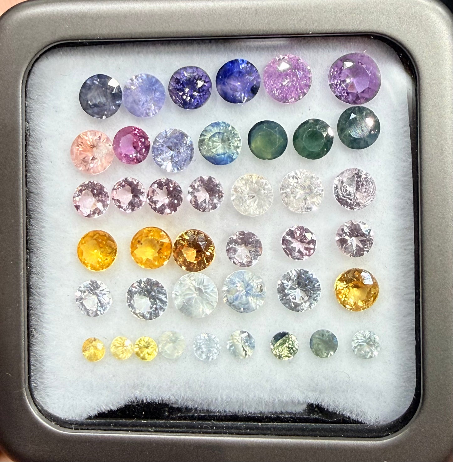 LOTE ZAFIRO REDONDO MIX COLOR