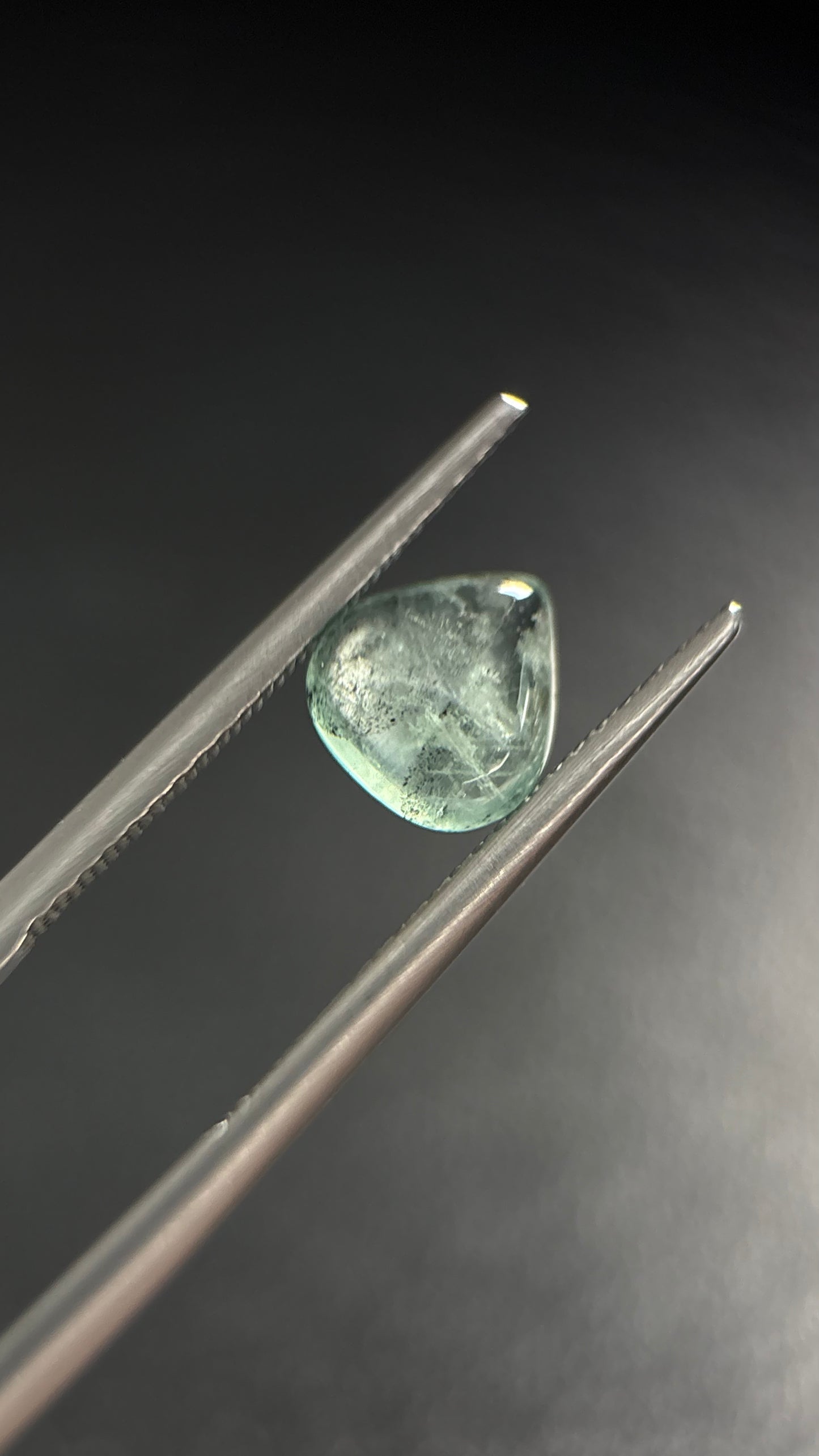 ESMERALDA TRAPICHE CDTEC PERA 0.90 CTS 7.05 X 6.78 MM