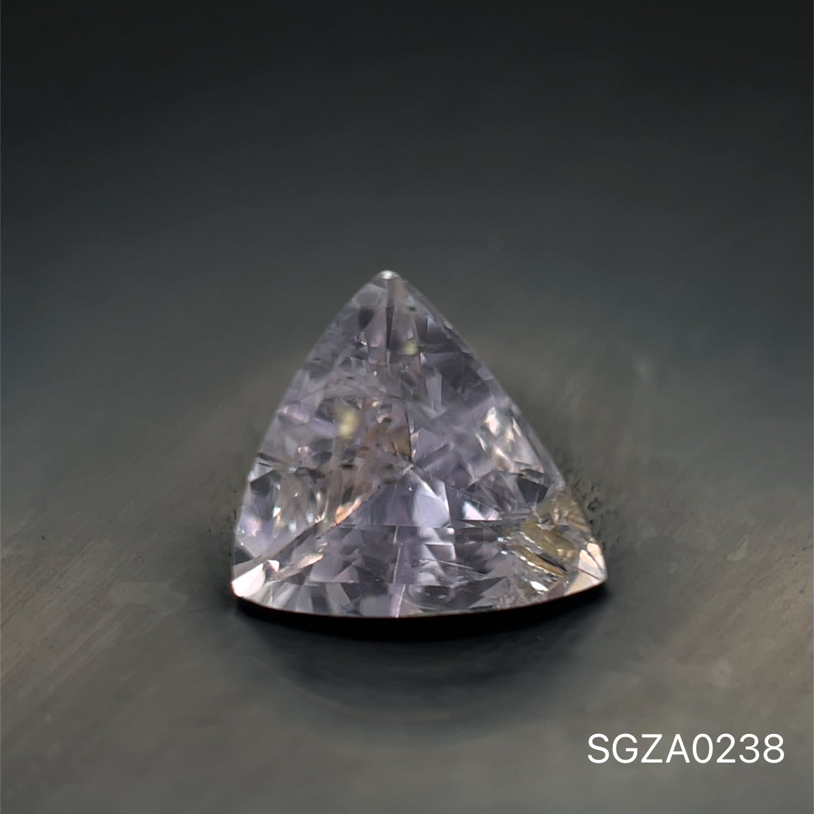 ZAFIRO LIGHT PURPLE CORTE TRILLON 1.585 CT 6.9 x 7.1 MM