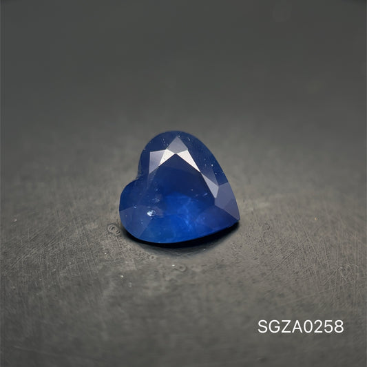 ZAFIRO CORAZON 1.14 CTS 6.6 X 6.7 X 3.4 MM