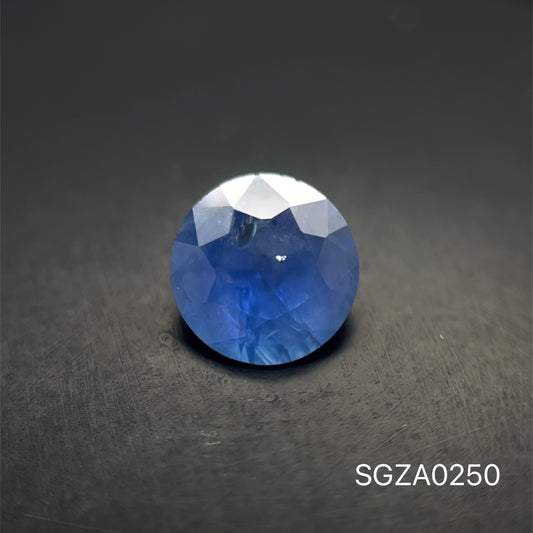 ZAFIRO REDONDO  1.640 CTS 7.2 X 4.1 MM