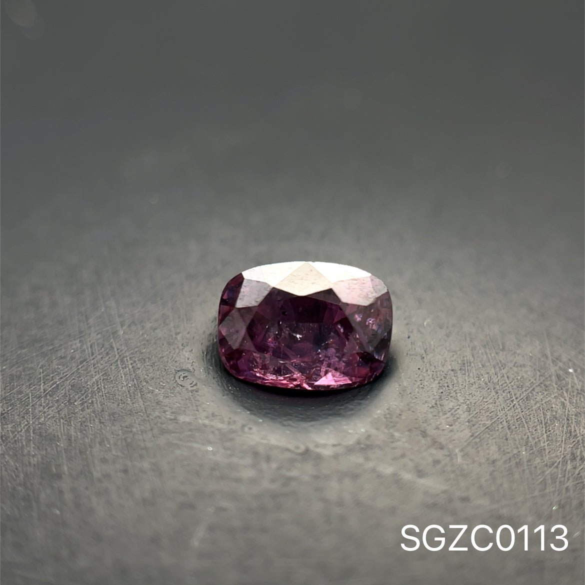 ZAFIRO CORTE CUSHION 0.74 CTS