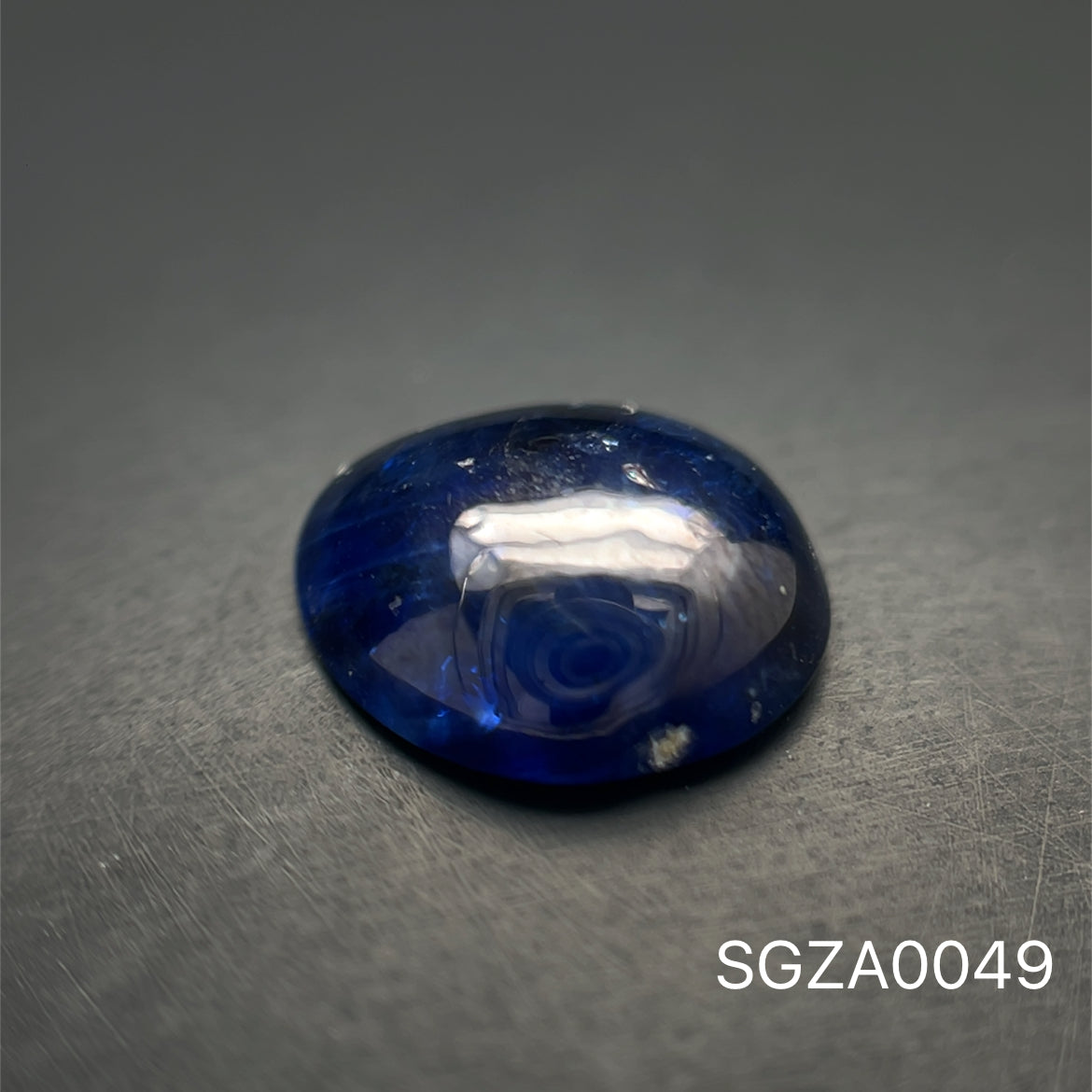 ZAFIRO CORTE PERA CABUCHON 3.435 CT