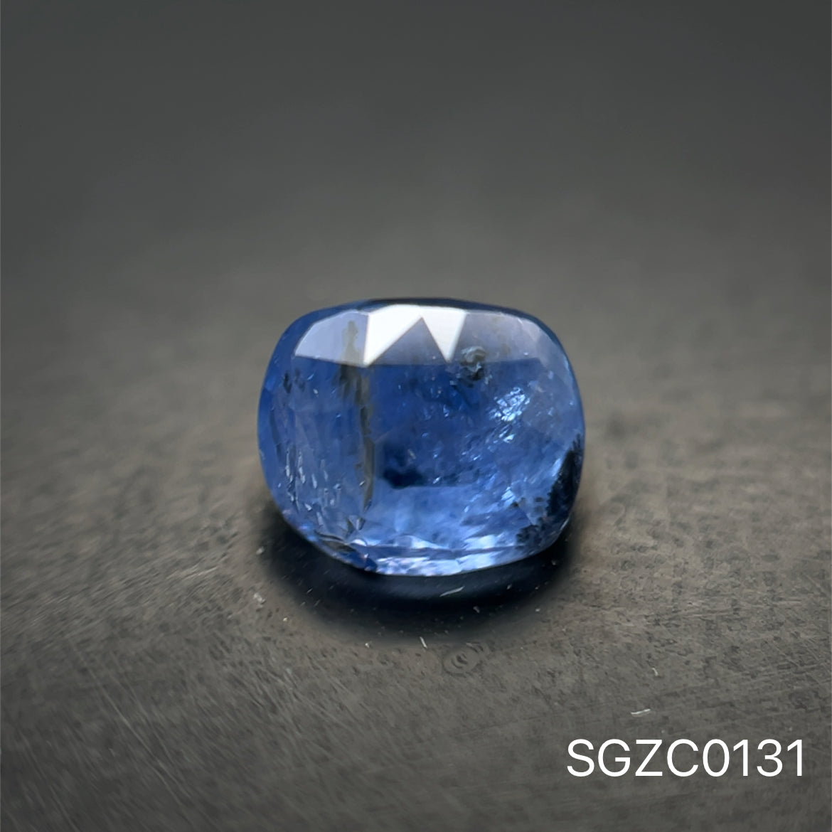 ZAFIRO CORTE CUSHION 1.80 CTS