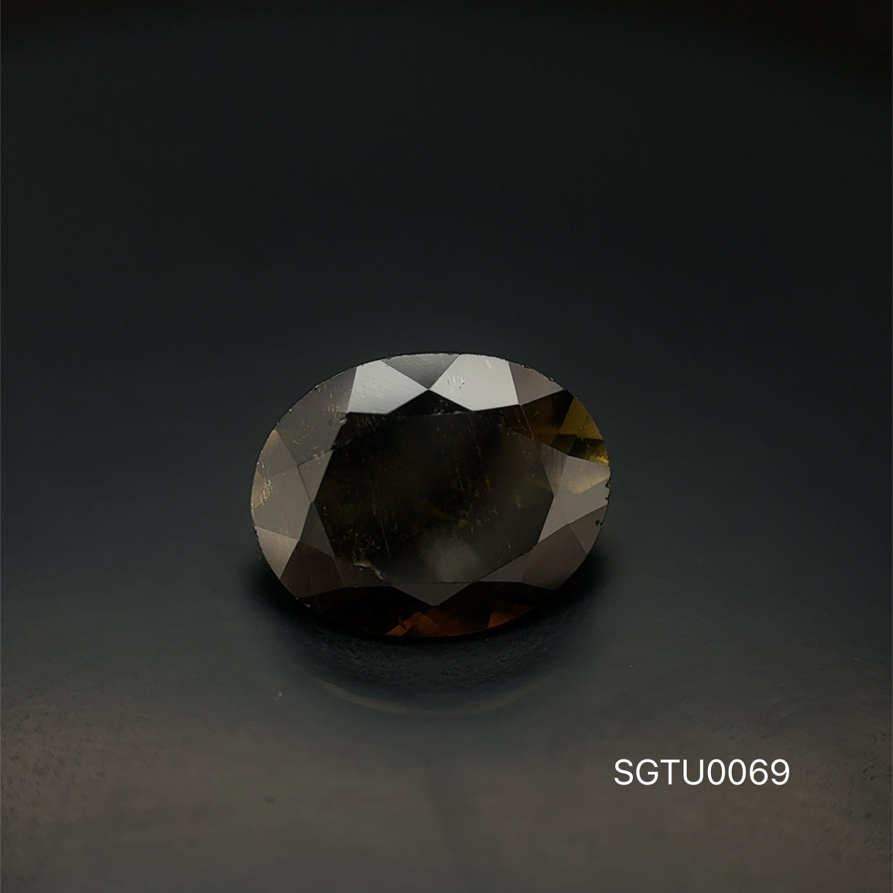 TURMALINA CORTE OVAL 2.84CT