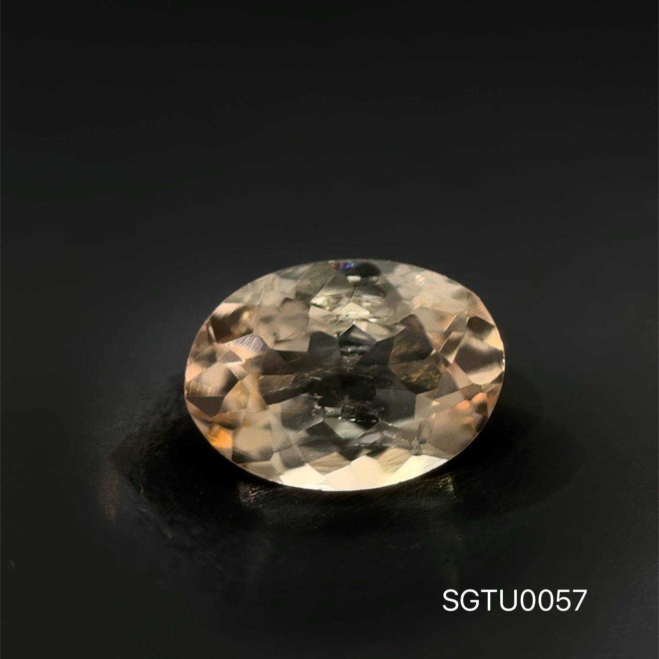 TURMALINA CORTE OVAL Durazno 6.3 x 4.5 MM 0.625 CTS