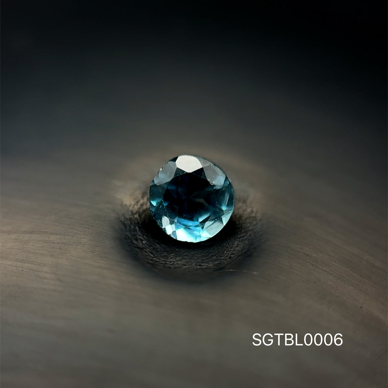 TOPACIO BLUE LONDON CORTE REDONDO 5MM