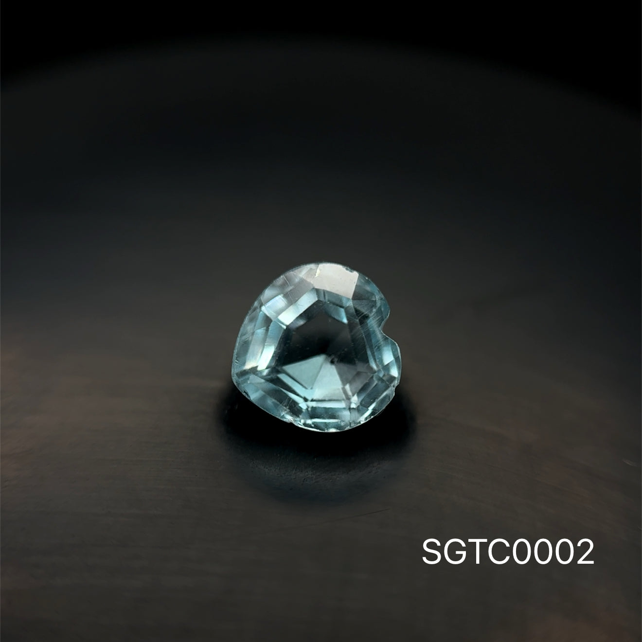 TOPACIO NATURAL CORAZÓN 9.5 x 10.5 Y 6.8 X 6.7 MM