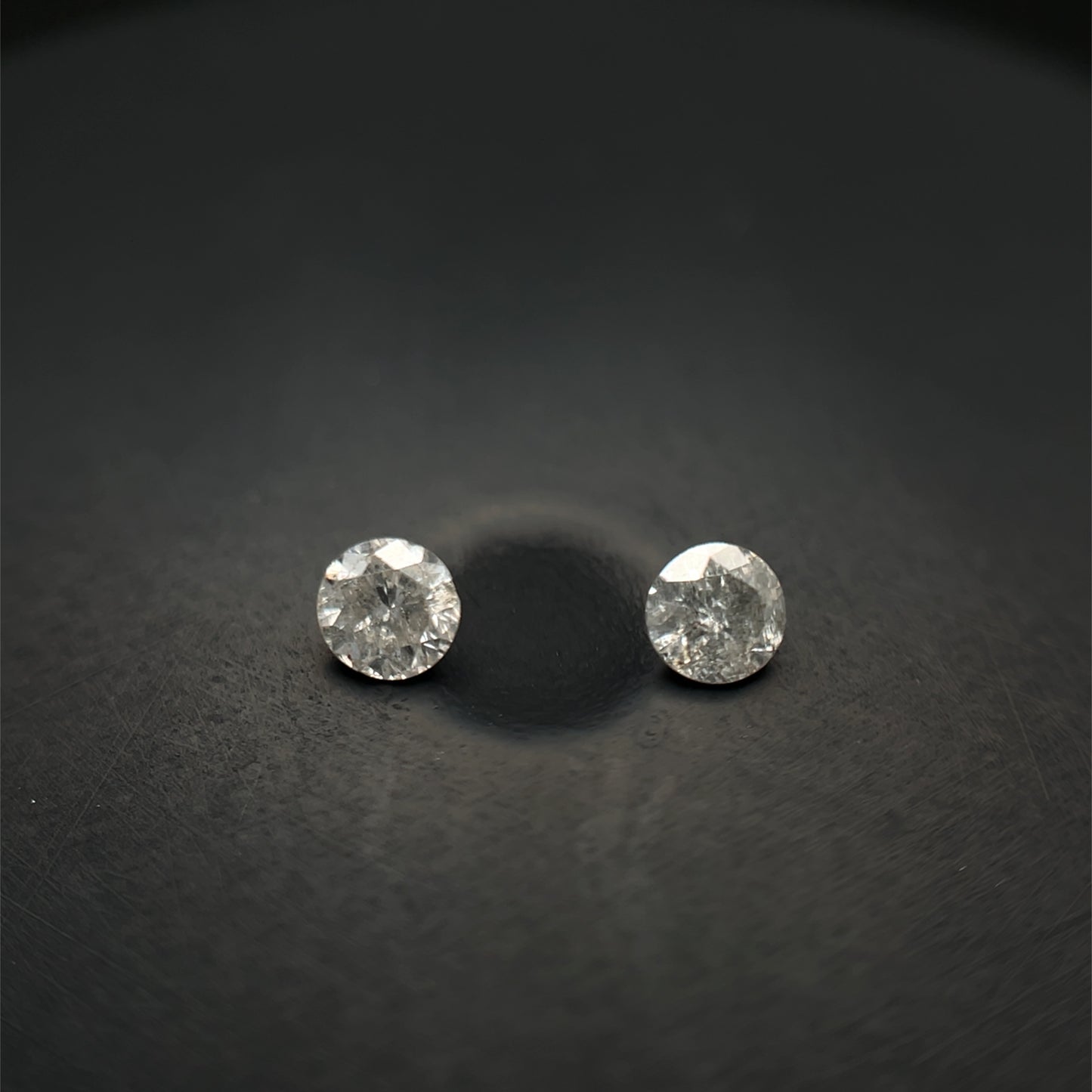 PAR DE DIAMANTE CORTE BRILLANTE 3 MM