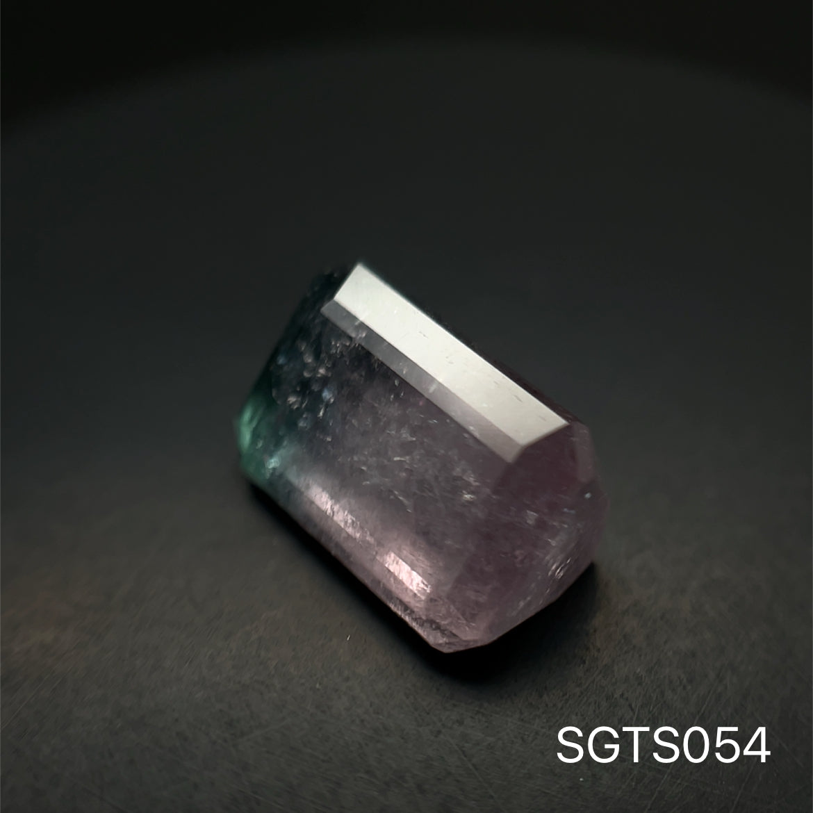 TURMALINA BICOLOR 8.14 X 12.10 MM 5.7 CTS