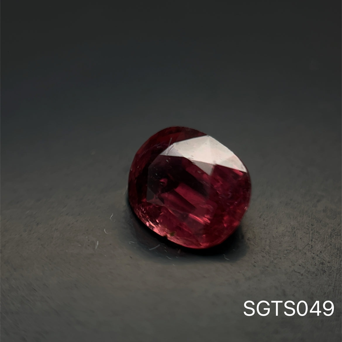 RUBILITA OVAL 5.93 X 7.41 MM 1.080 CTS