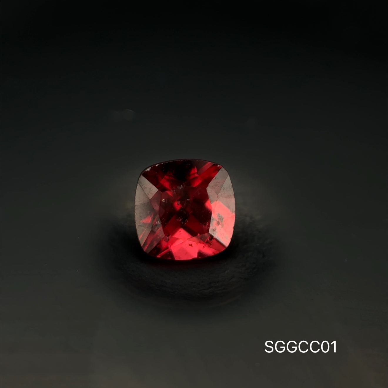 GRANATE CUSHION 5 X 5 MM