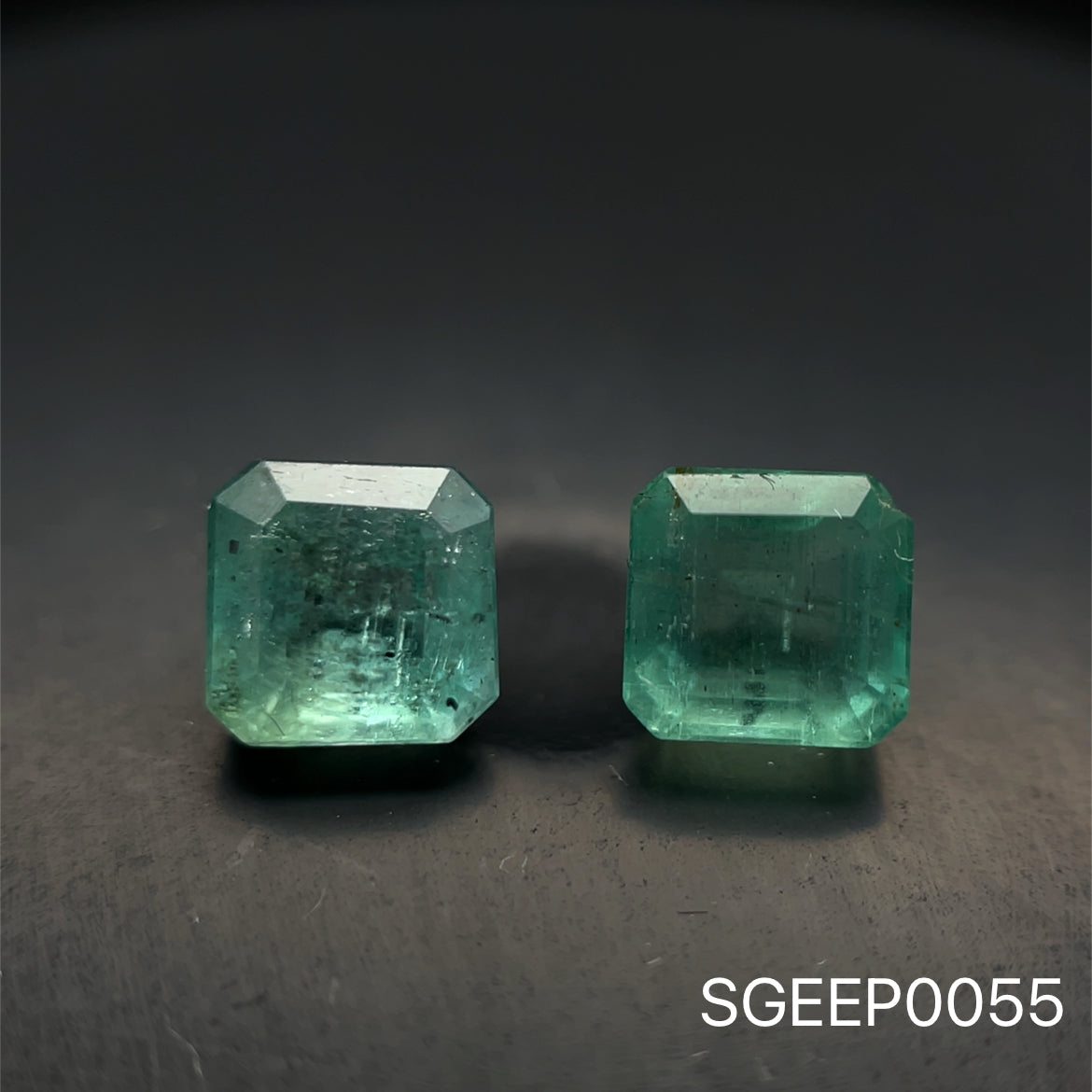 PAR DE ESMERALDAS 1.640 CTS