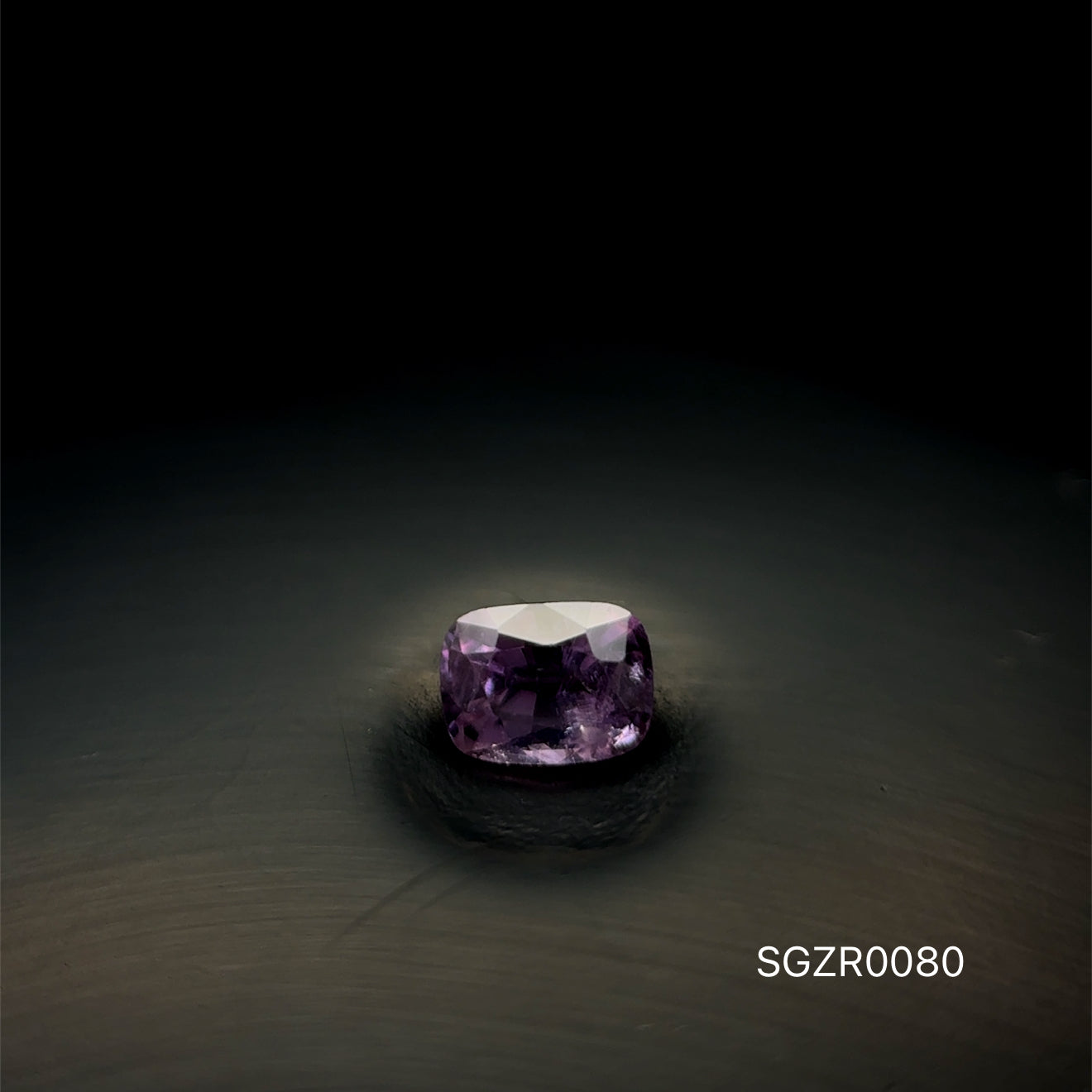 ZAFIRO CORTE CUSHION ALARGADO / .715 CT/ 4.1 X 5.5 MM