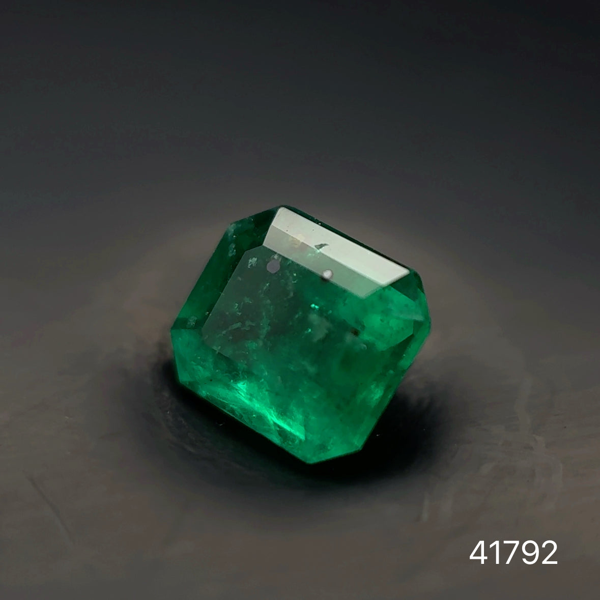 ESMERALDA CDTEC ESMERALDA 0.81 CT 6.21 X 5.30 MM