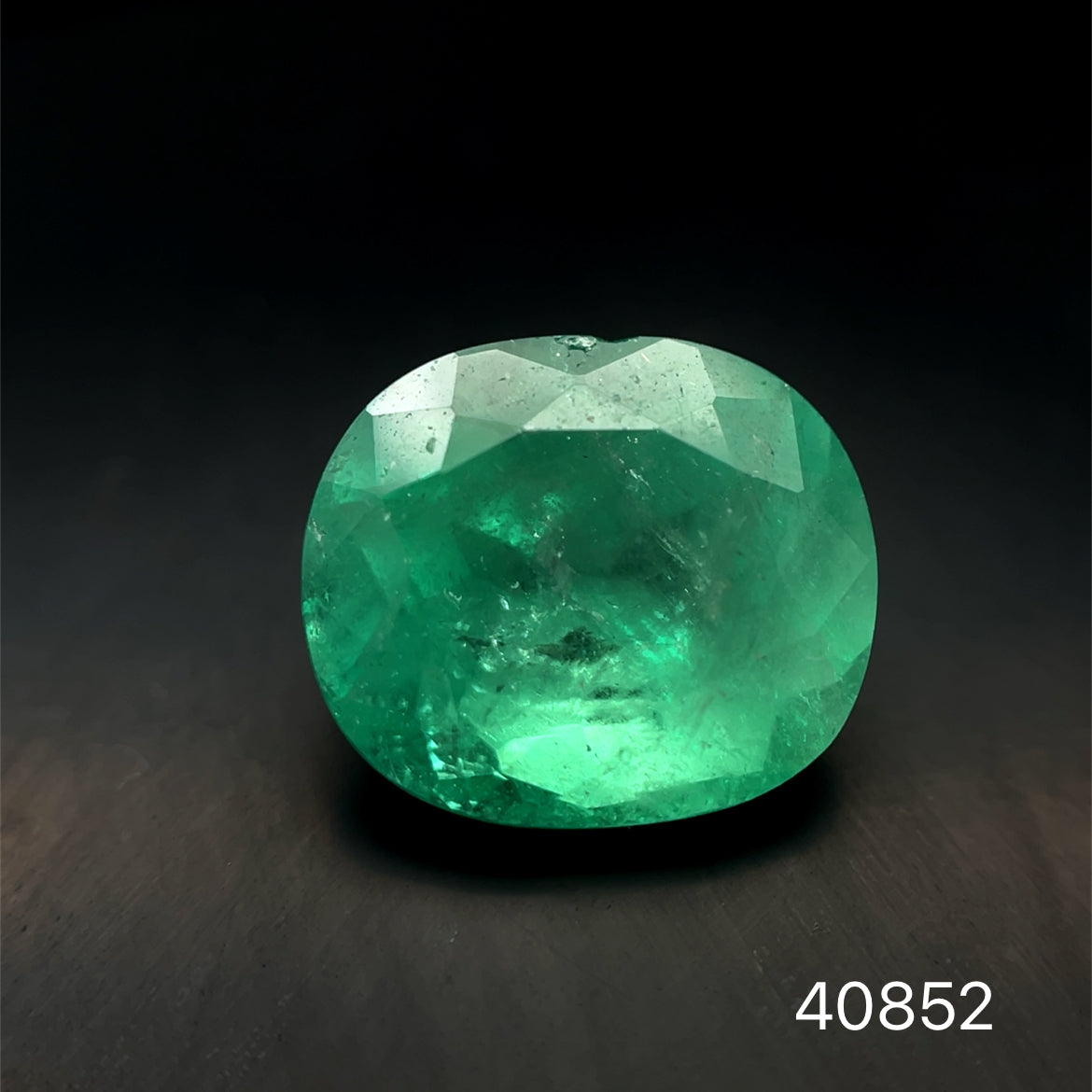 ESMERALDA CDTEC CORTE CUSHION 12.22 X 10.47 X 7.61 MM 5.61 CT