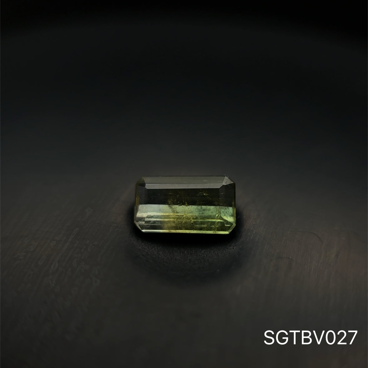 TURMALINA BICOLOR 0.515 CTS 4.02 X 6.87 MM