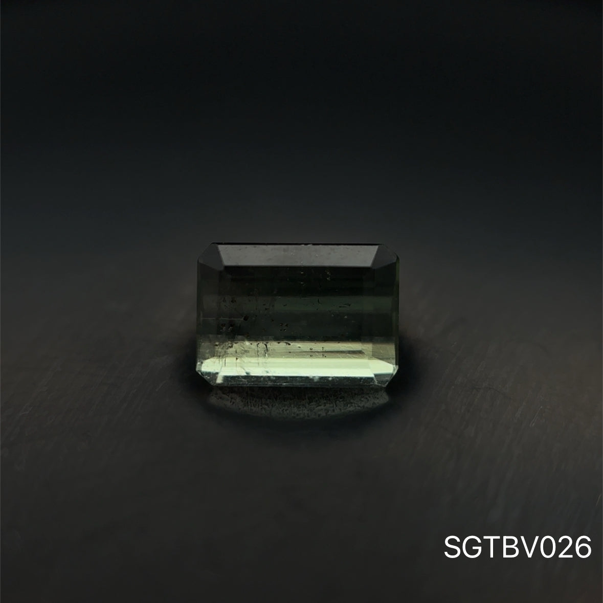 TURMALINA BICOLOR 1.270 CT/ 5.00 X 7.06 MM