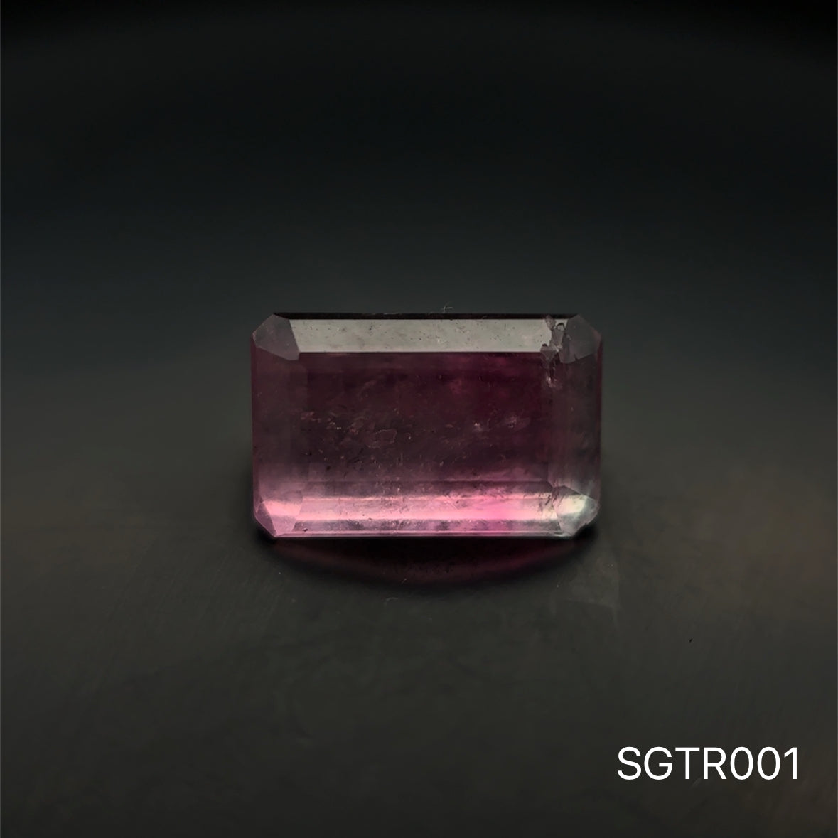 TURMALINA BICOLOR 2.15 CTS 5.8 X 9.08 MM