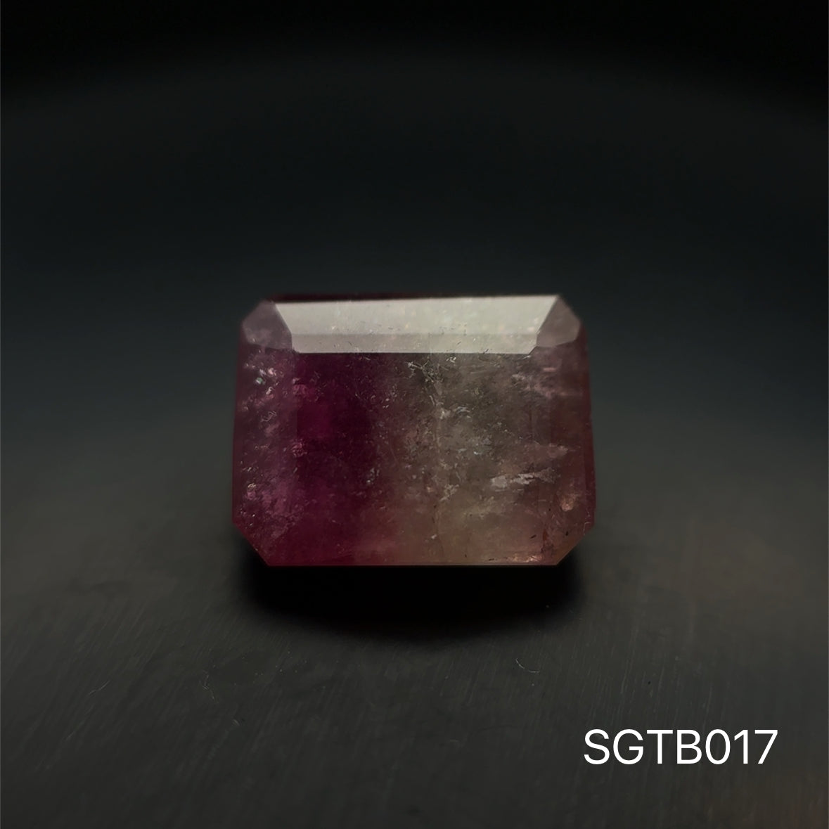 TURMALINA BICOLOR 4.155 CTS 7.99 X 10.34 MM