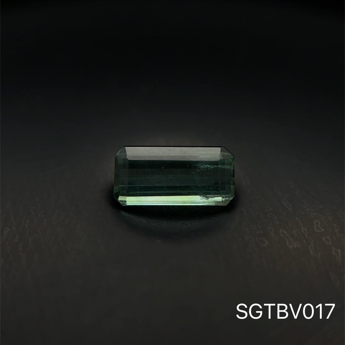 TURMALINA BICOLOR 0.845 CTS CTS 4.10 X 8.12 MM