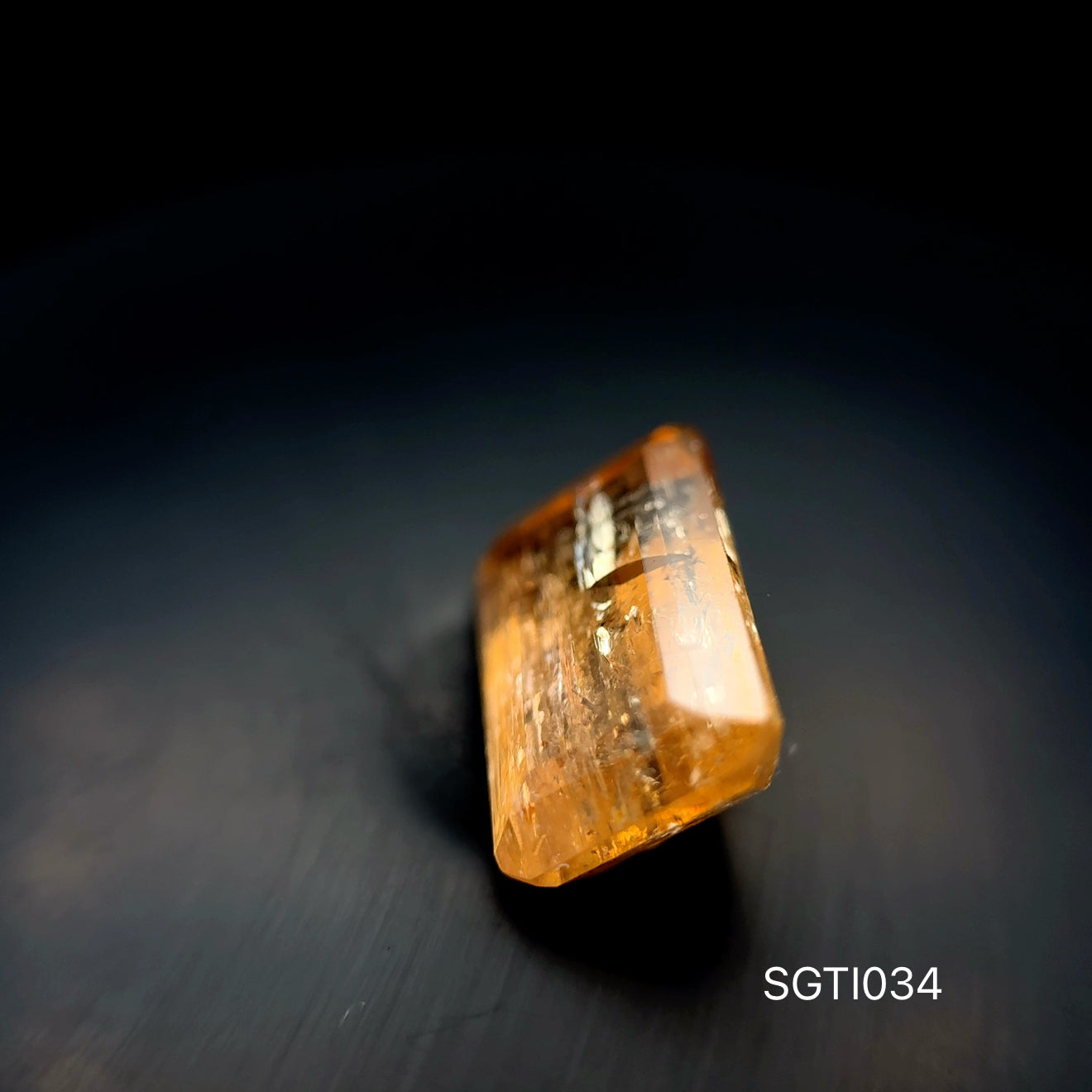 TOPACIO IMPERIAL ESMERALDA 5.53 CT/ 8.06 X 12.04 MM