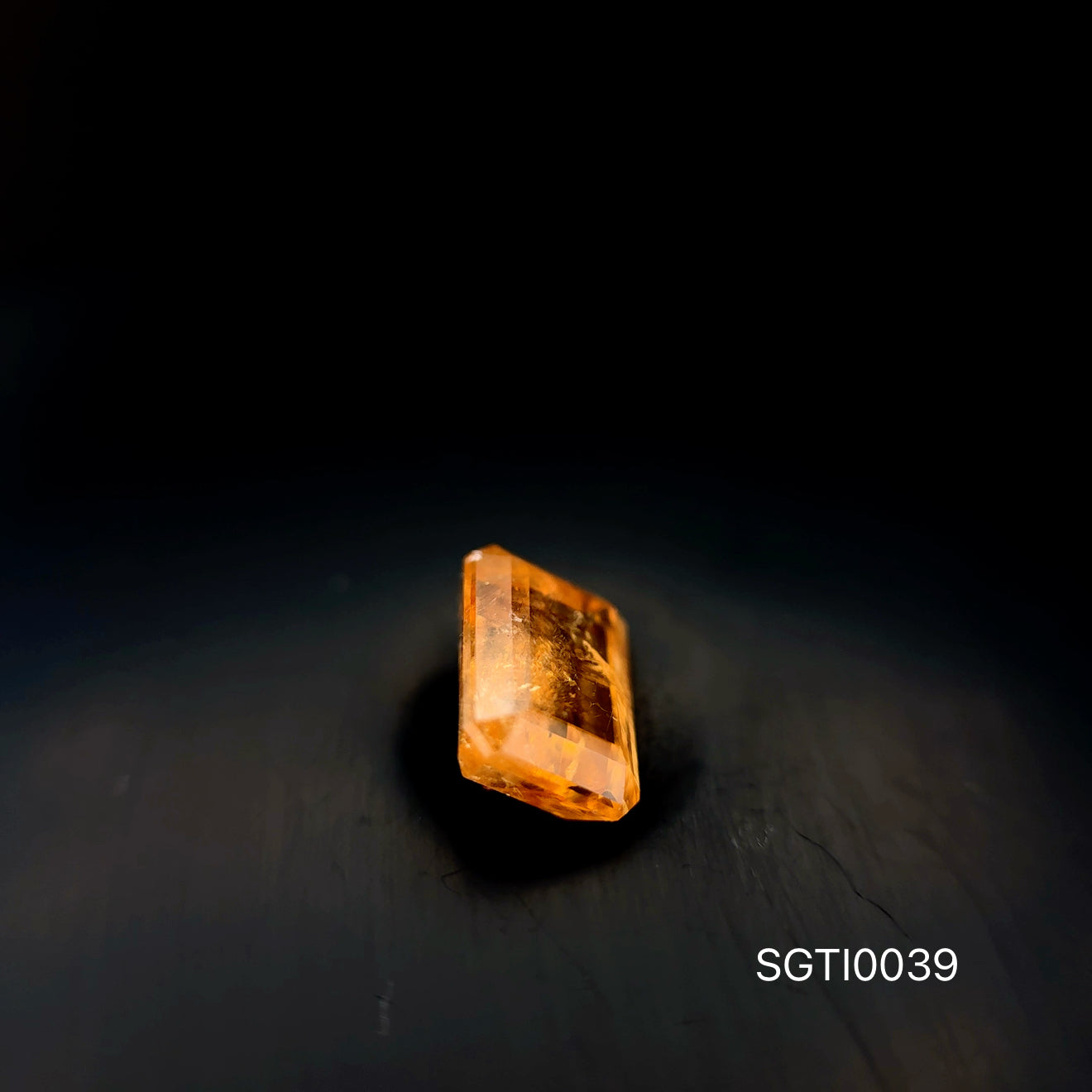 TOPACIO IMPERIAL ESMERALDA 1.90 CT/ 5.75 X 7.65 MM