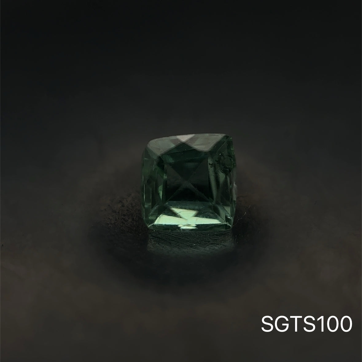TURMALINA VERDE PRINCESS 0.720 CTS 4.77 X 4.69 MM