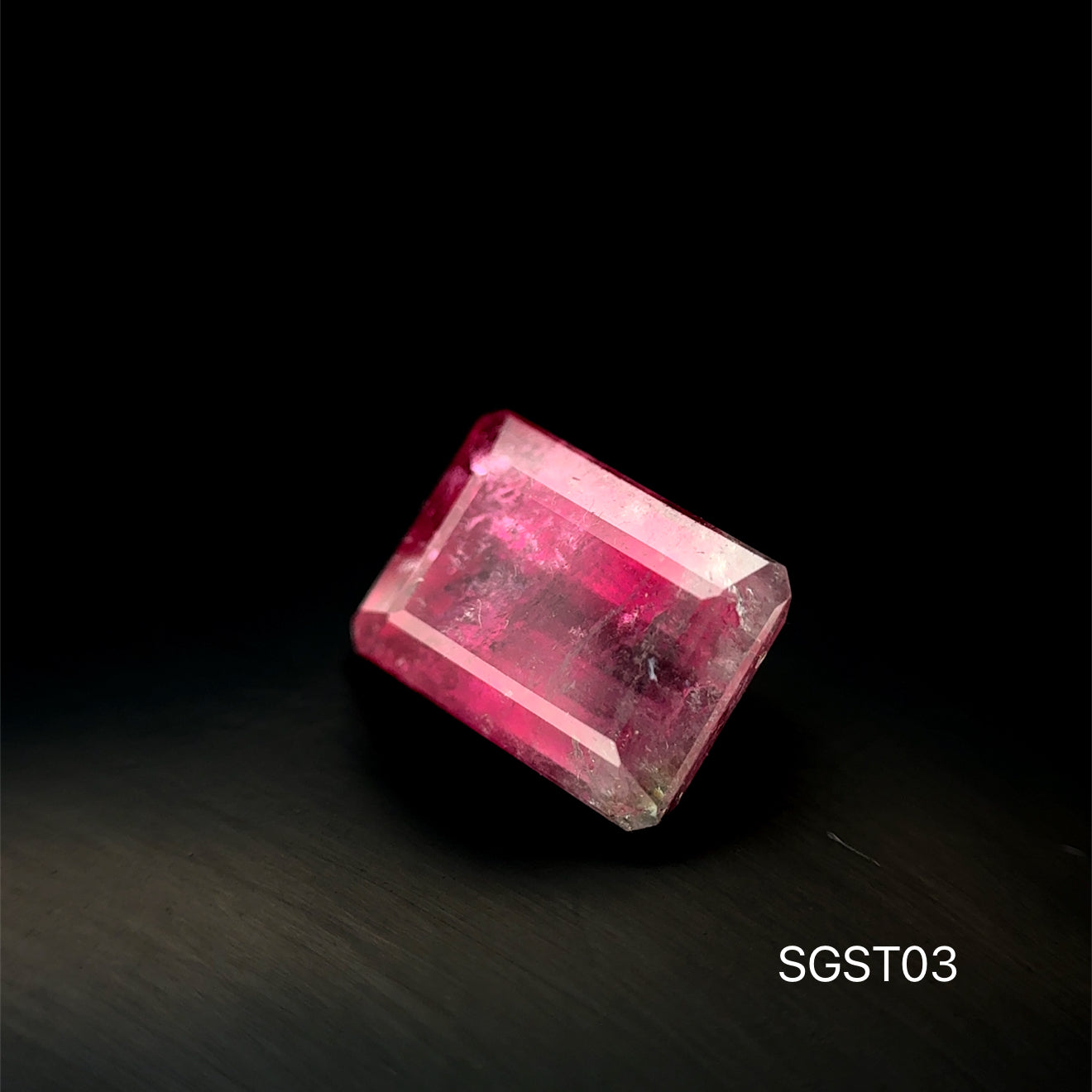TURMALINA SANDIA 3.54 CT/ 7.62 X 10.04 X 5.07 MM