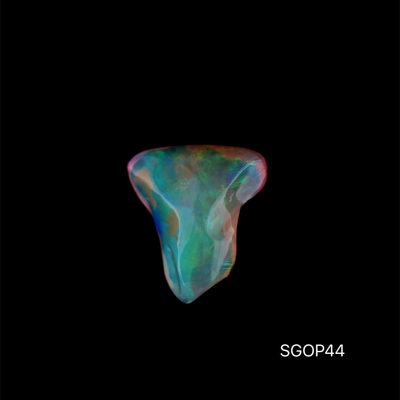 OPALO ETIOPIA 2.82 CT/ 10.83 X 12.67 MM