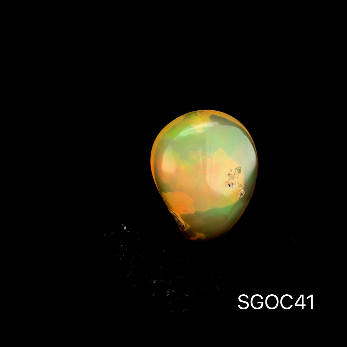 OPALO ETIOPIA 1.91 CT/ 8.89 X 11.92 MM