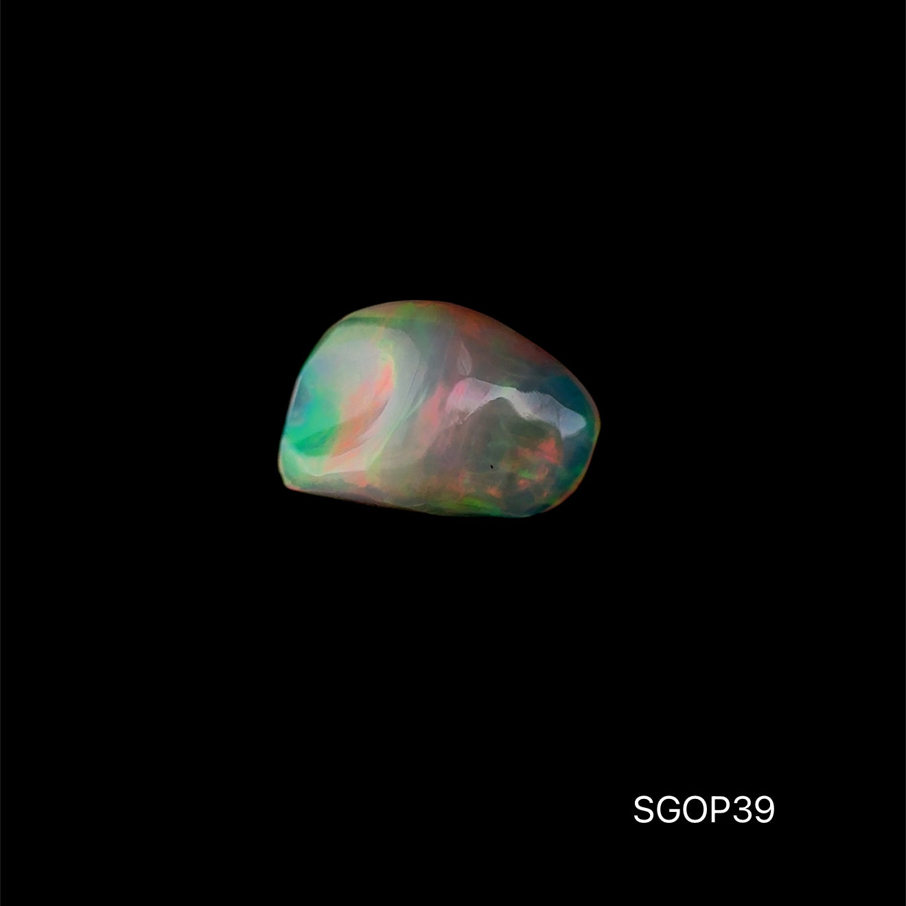 OPALO ETIOPIA 1.575 CTS 6.91 X 11.12 MM