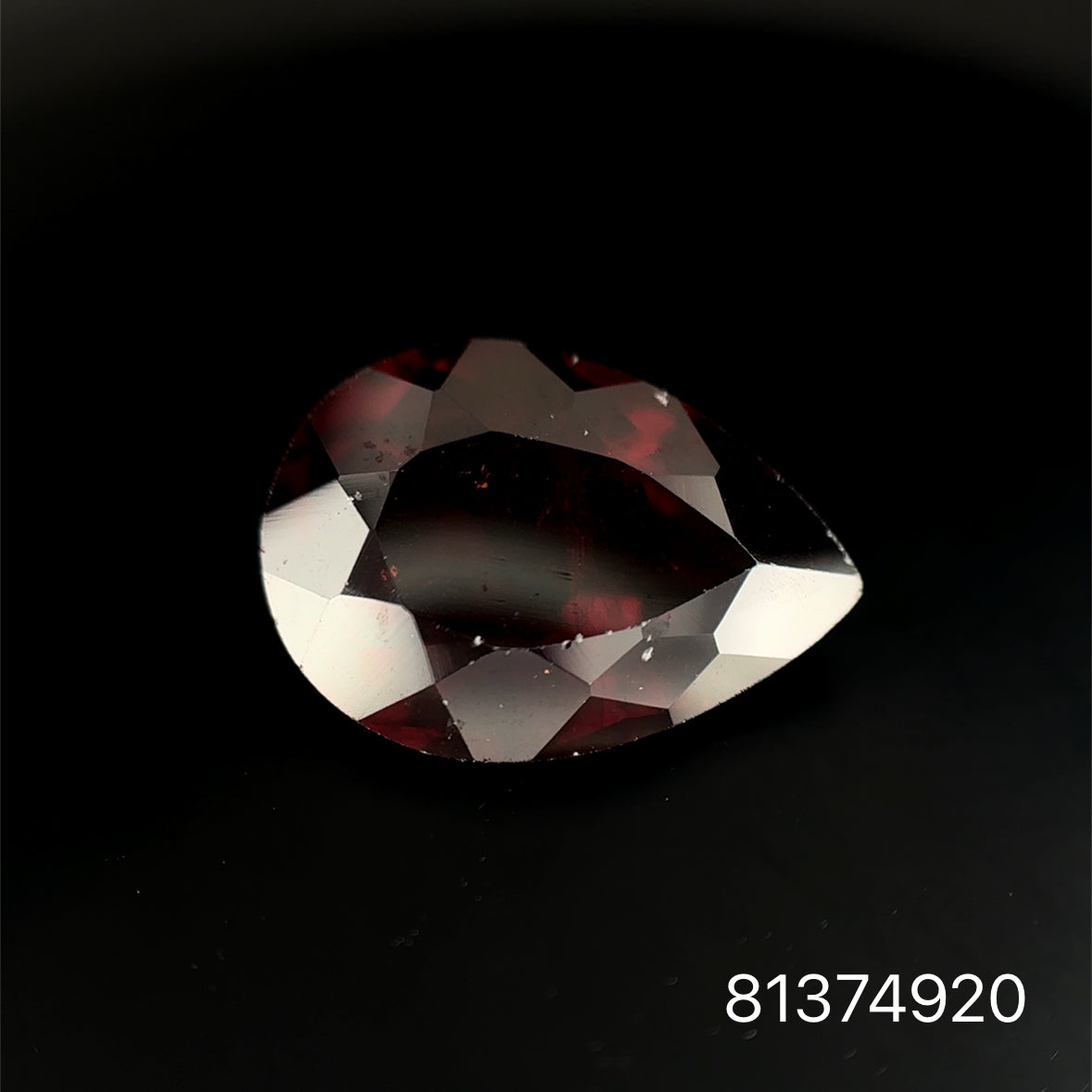 GRANATE PERA 7.785 CTS 10.37 X 14.64 MM