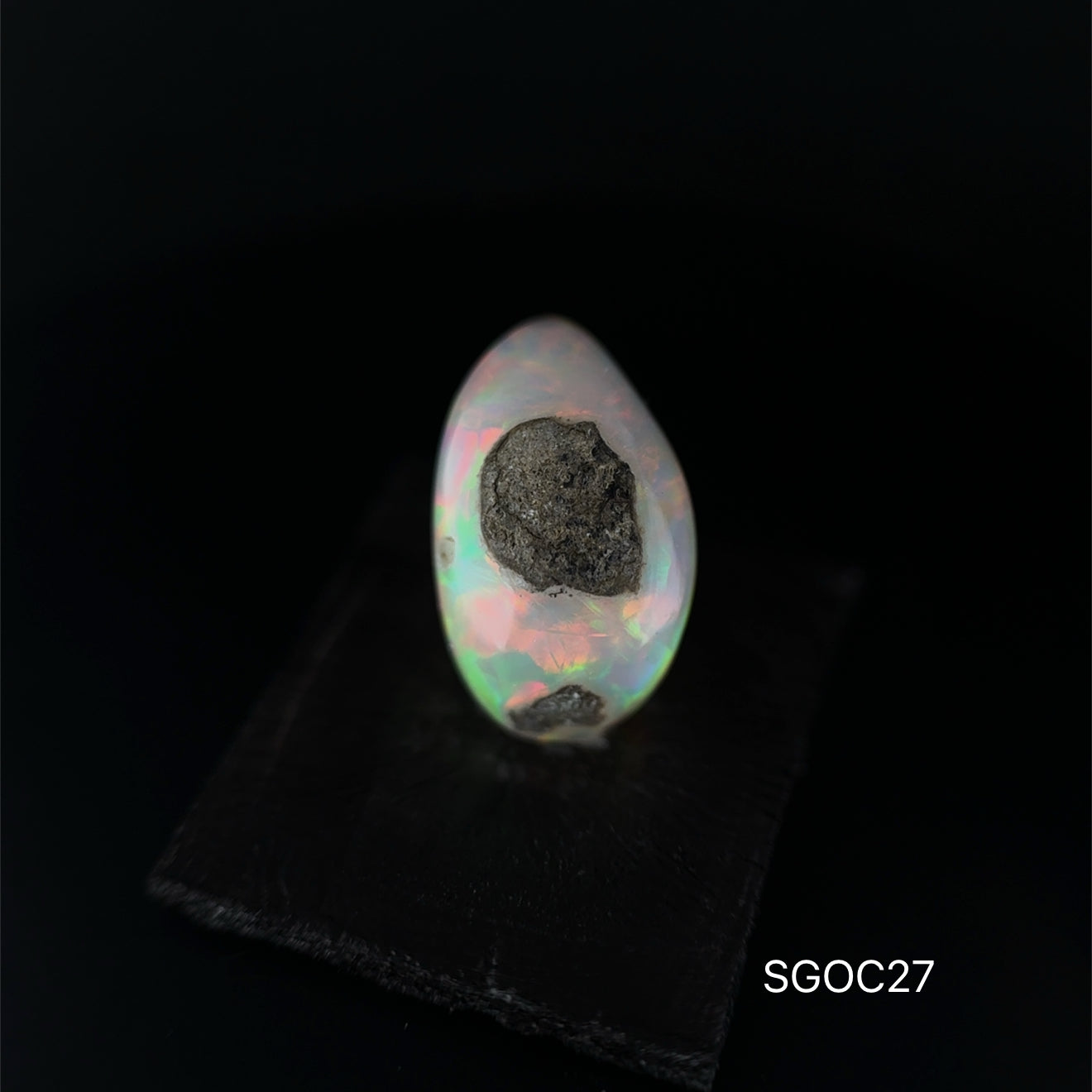 OPALO ETIOPIA 3.17 CT/ 8.22 X 13.61 MM