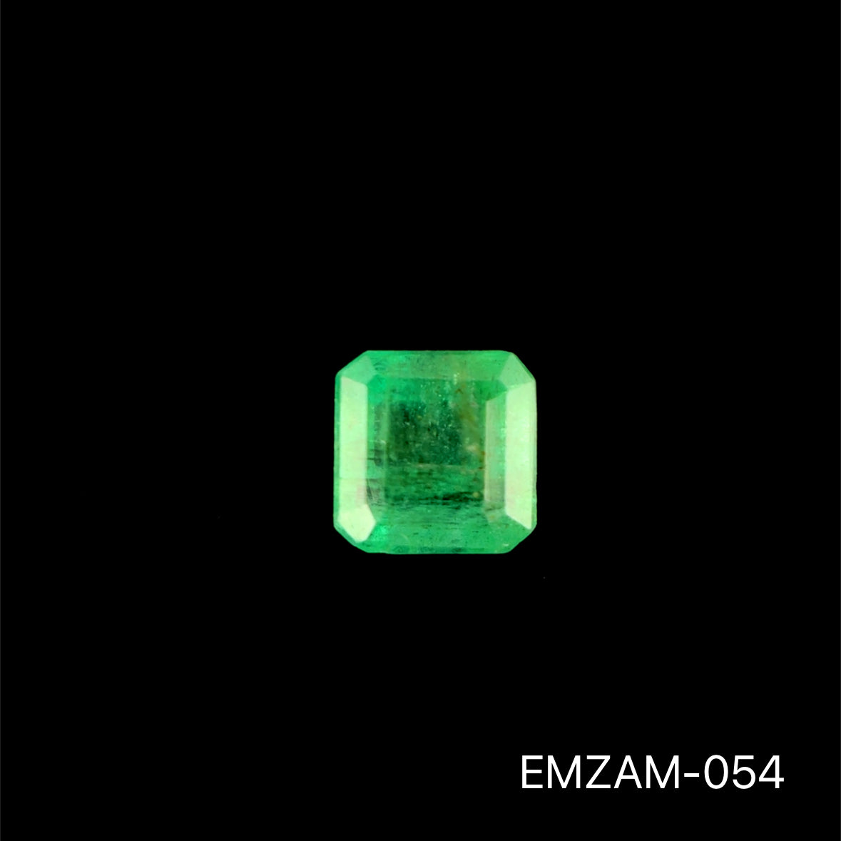 ESMERALDA ZAMBIA ESMERALDA 0.585 CTS 4.56 X 4.55 MM