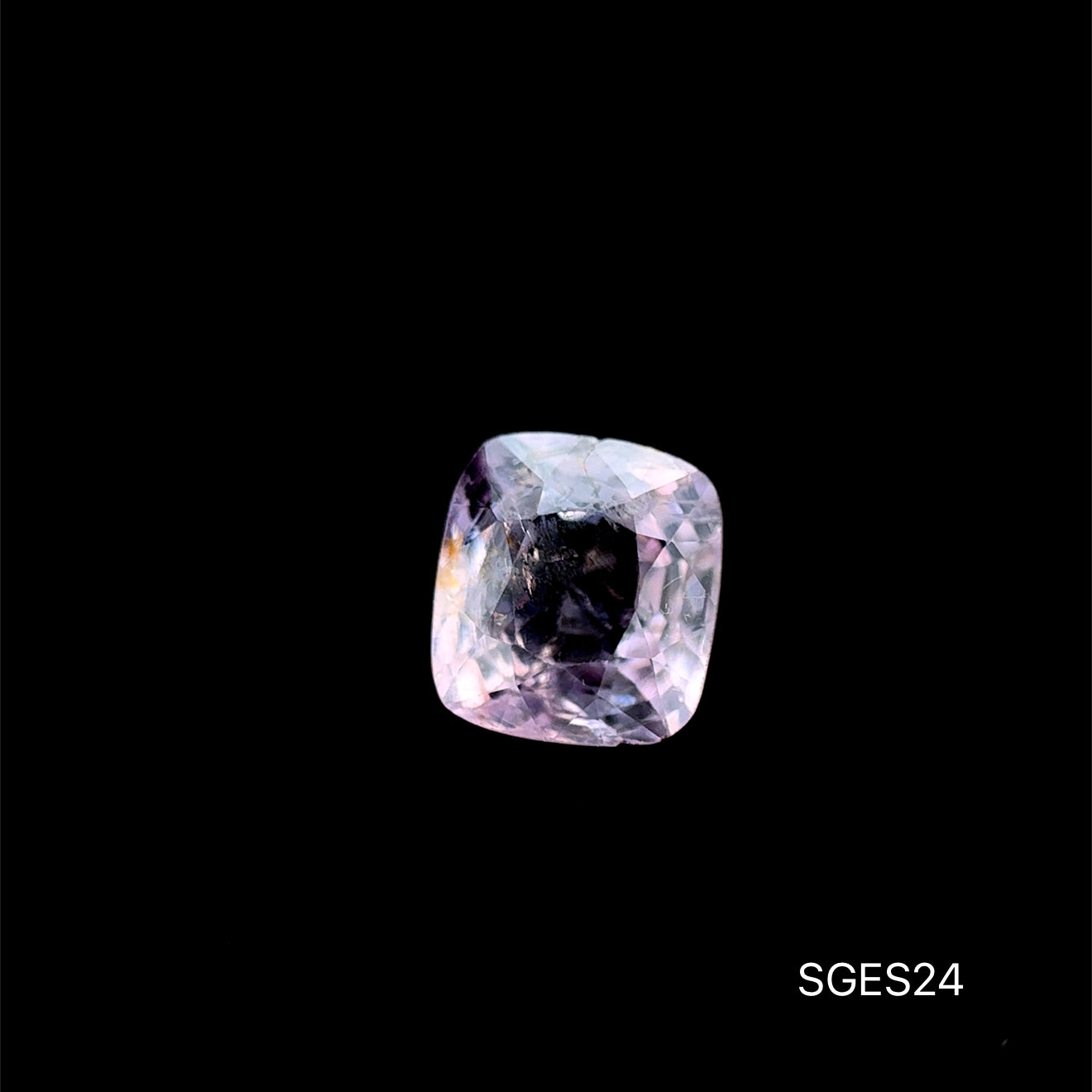 ESPINELA CORTE CUSHION 2 CTS 6.71 X 7.32 X 4.70 MM