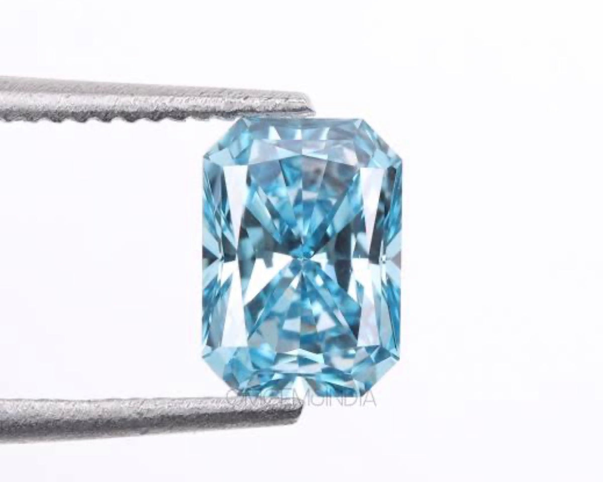DIAMANTE DE LABORATORIO IGI  FANCY VIVID BLUE CORTE RADIANTE