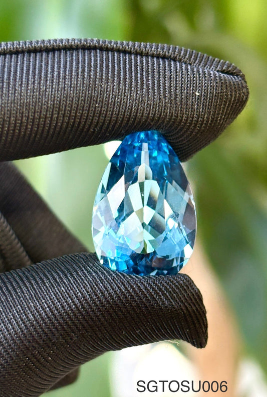 TOPACIO CORTE PERA 14.5 X 23 X 10.4 MM 24.2 CTS