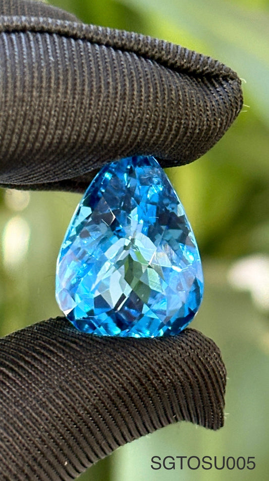 TOPACIO CORTE PERA 14.3 X 20.3 X 11.8 MM 24.2 CTS