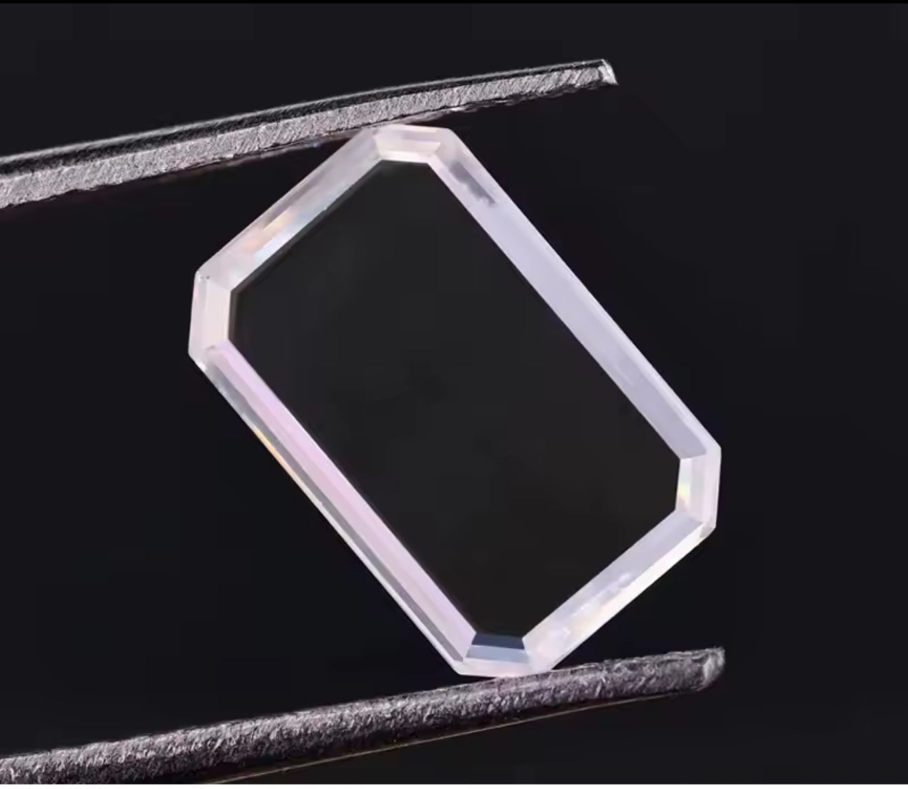 MOISSANITA ESMERALDA FLAT PORTARETRATO  1 CT 5X7 MM