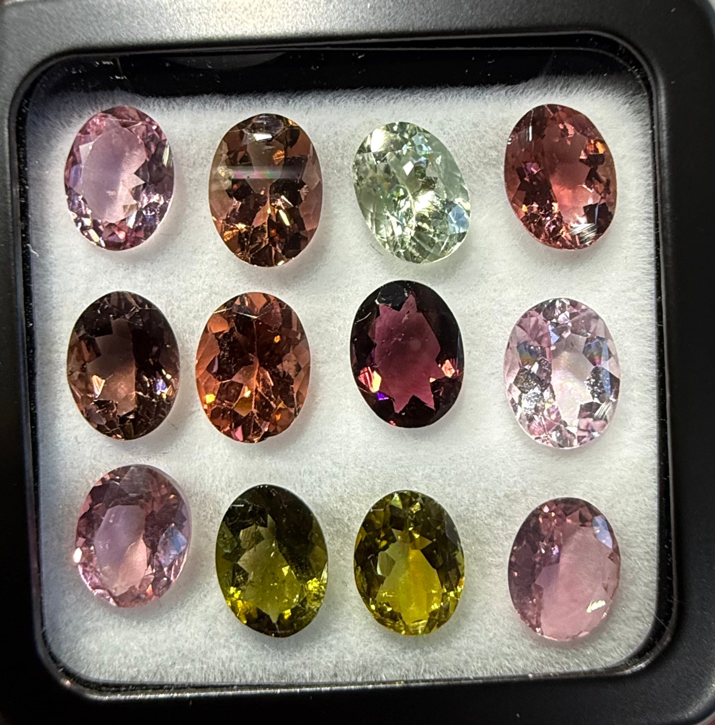 TURMALINA OVAL MIX COLOR 6 X 8  MM