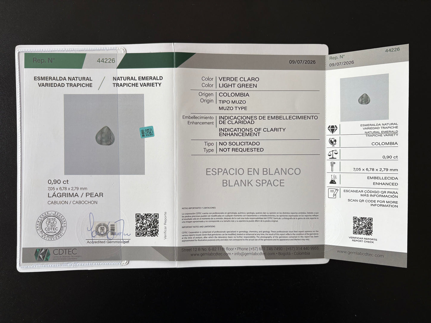 ESMERALDA TRAPICHE  CDTEC PERA  0.90 CTS 7.05 X 6.78 MM