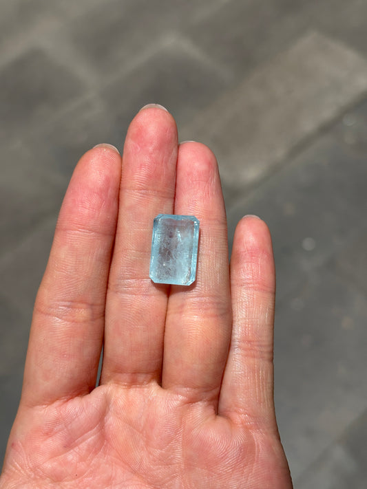 AGUAMARINA 10.015 CTS 11.95 X 17.81 X 5.39 MM