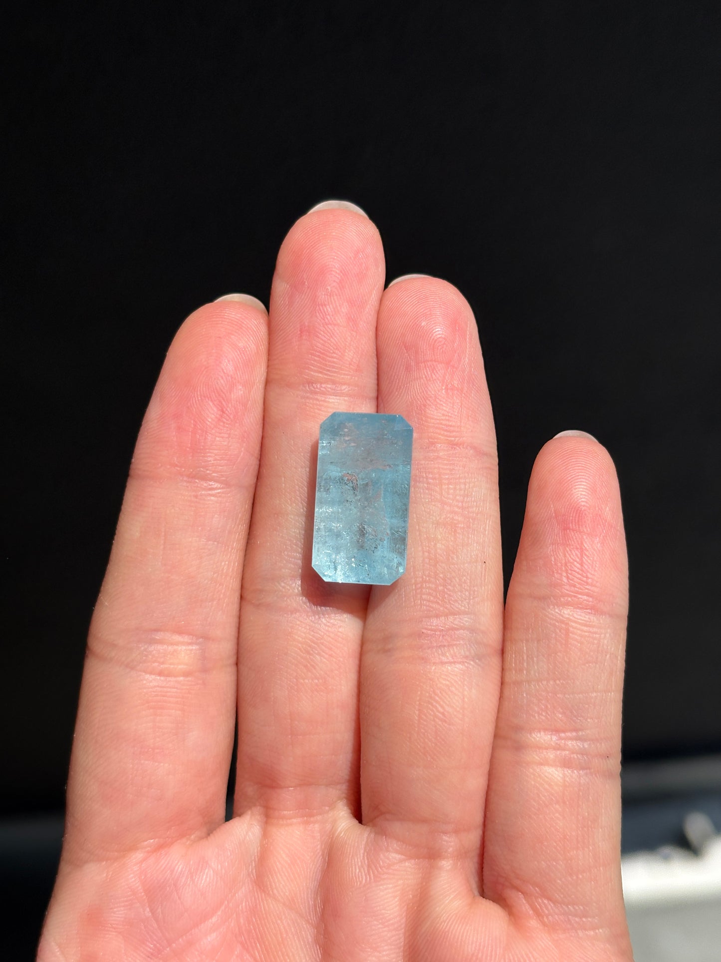 AGUAMARINA 14.045 CTS 10.98 X 19.67 X 8.25 MM