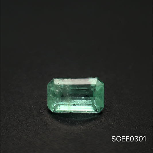 ESMERALDA NATURAL COLOMBIANA ESMERALDA 0.735 CTS 4.1 X 6.65 MM