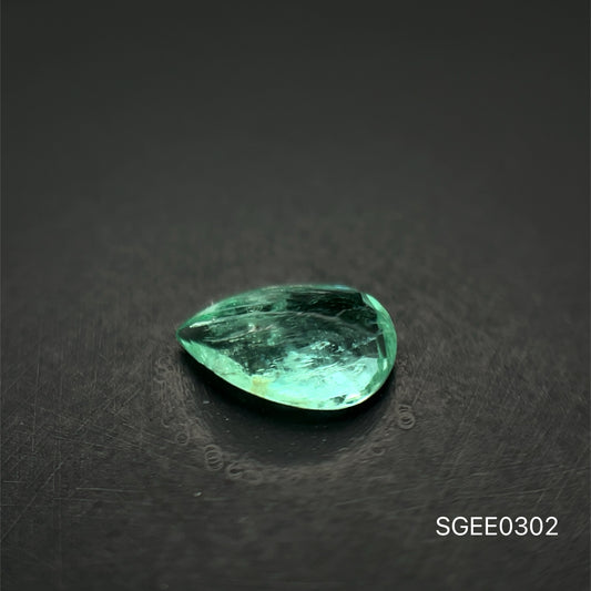 ESMERALDA NATURAL COLOMBIANA PERA 0.475CTS  4.3 X 6.9 MM