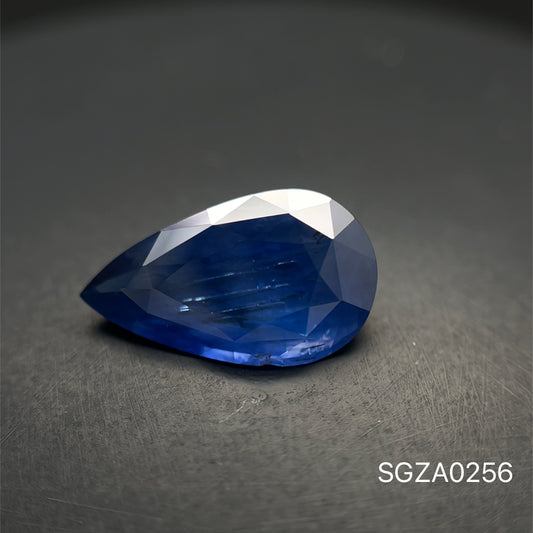 ZAFIRO PERA 3.63 CTS 12.8 X 7.5 X 5.1 MM
